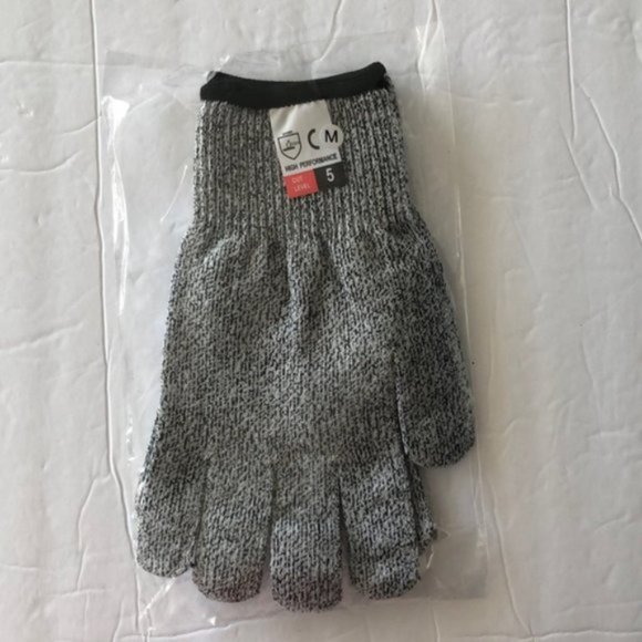 Pair of Cut resistant Gloves Food Grade Level 5 Protection Safety Kitchen Cuts - Picture 2 of 10